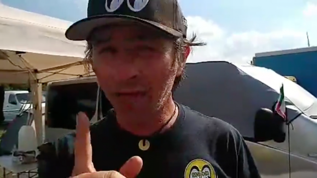 Santa Pod intervista con Daniele, drag Racer italiano in diretta con Franco Cutroneo dal suo stand.